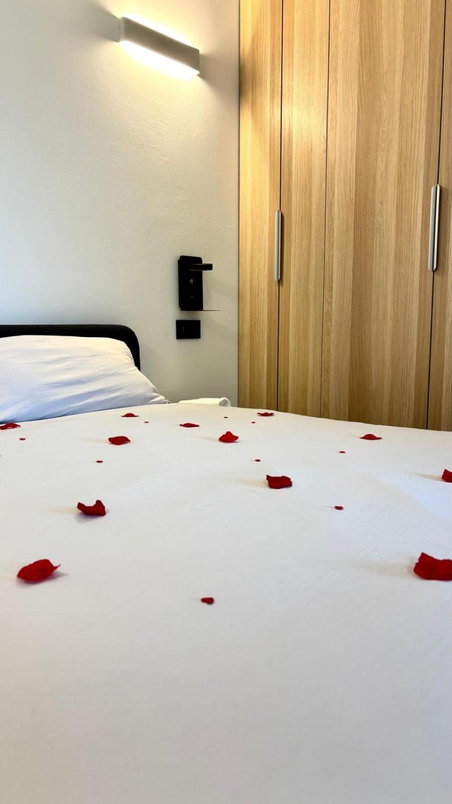 Hotel La Casa Di Cesare Rogno Habitación foto